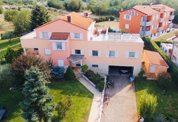 ウマグCasa Cinoアパートメント エクステリア 写真