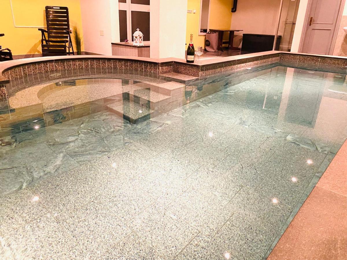 ウマグCasa Cinoアパートメント エクステリア 写真